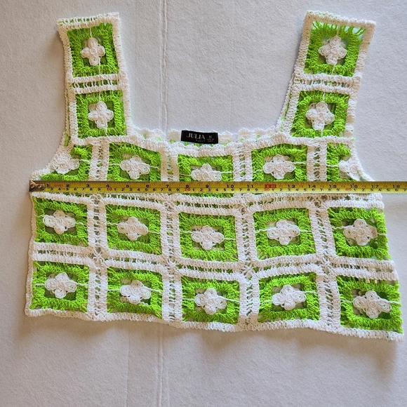 JULIA Cropped Patchwork Crochet Tank Top in Neon Green & White Size Medium - Picture 6 of 9